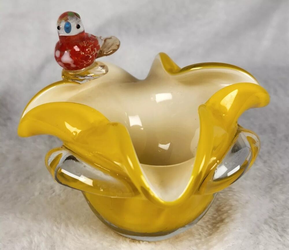 Yellow Handblown Glass Bowl With Sitting Bird Candy/Trinket Dish